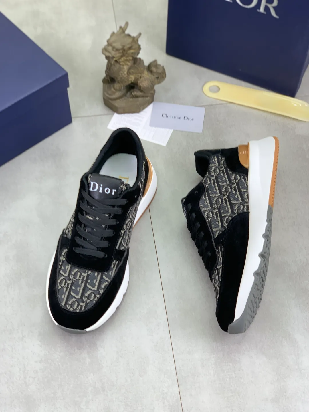 Men's Men's Shoes💰P440💰[New Style]🆘[Dior] 2025 Dior Original Lace-up Low-top Men's Shoes Classic casual shoes 🔥This model is the official classic model with high quality and made by famous original designers. It is made of high-quality cowhide with original materials➕comfortable and breathable mesh lining➕pigskin insole. The perfect last shape and generous and fashionable design have attracted many consumers and are suitable for drivers to drive🚗. What you want is the best quality in the market. Color: 4️⃣Color Code number: 38--44 (45 customized)